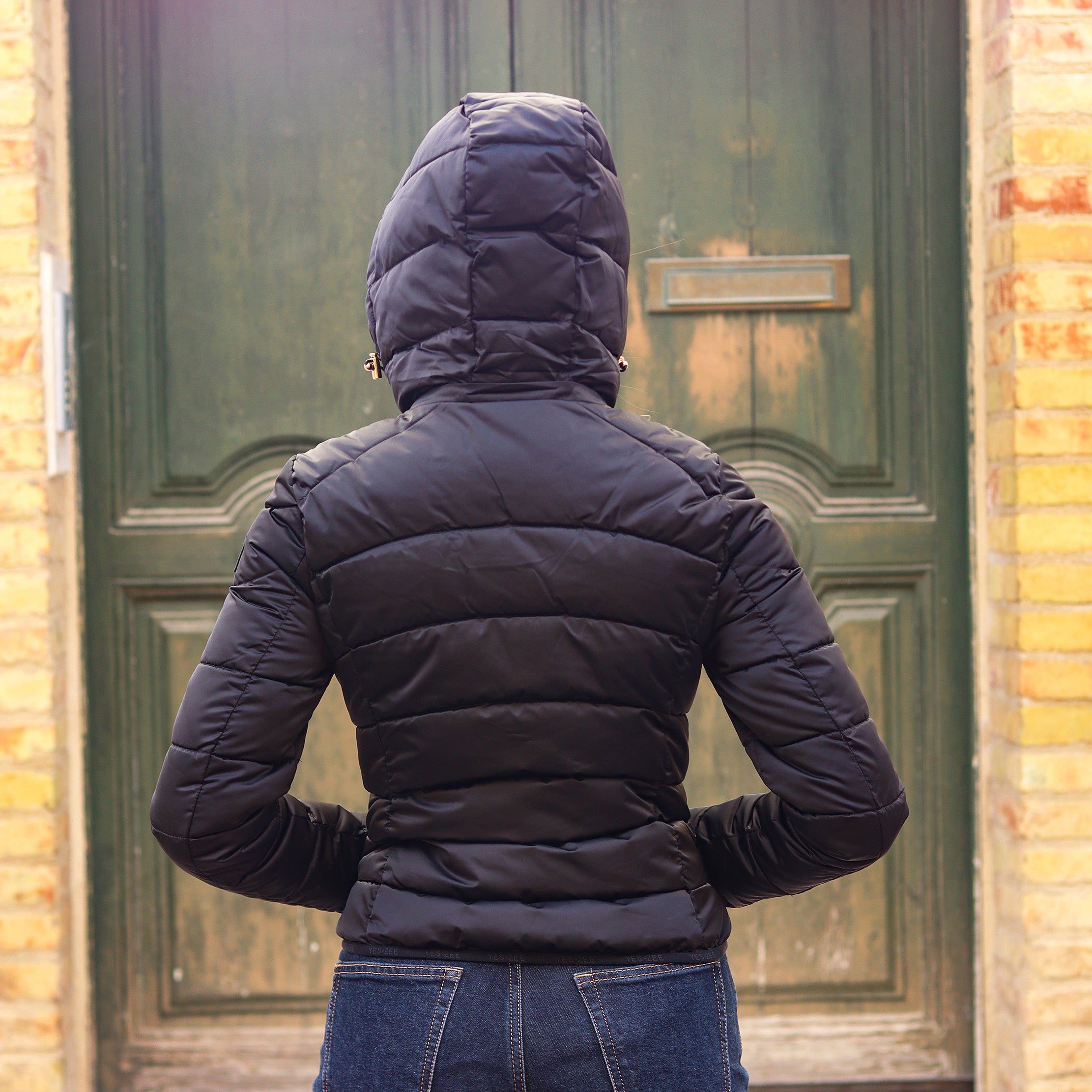 piumino yes zee 100gr NERO