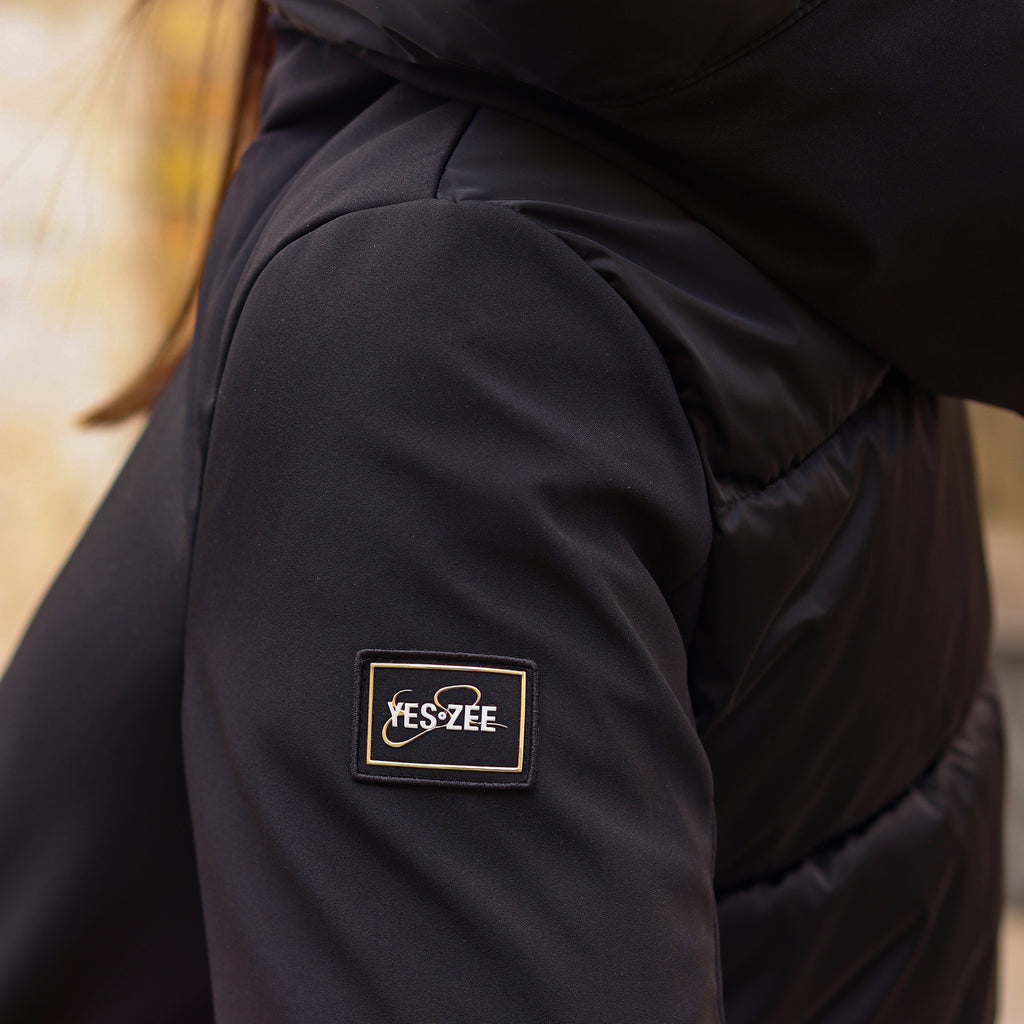 piumino doppio tessuto dietro e polsino NERO