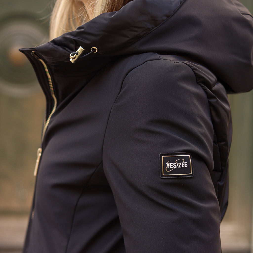 piumino doppio tessuto dietro e manica NERO