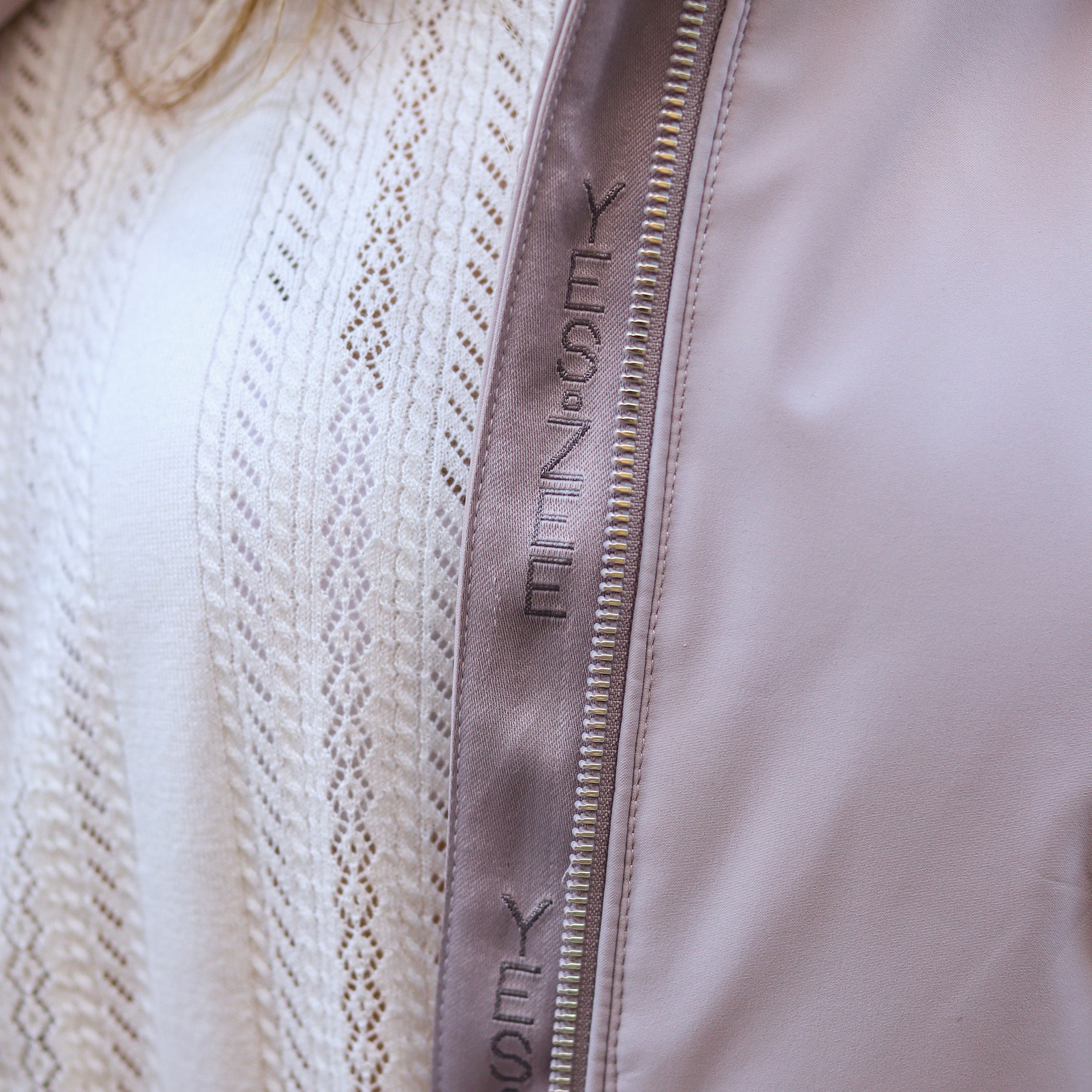 Piumino liscio lungo GHIACCIO