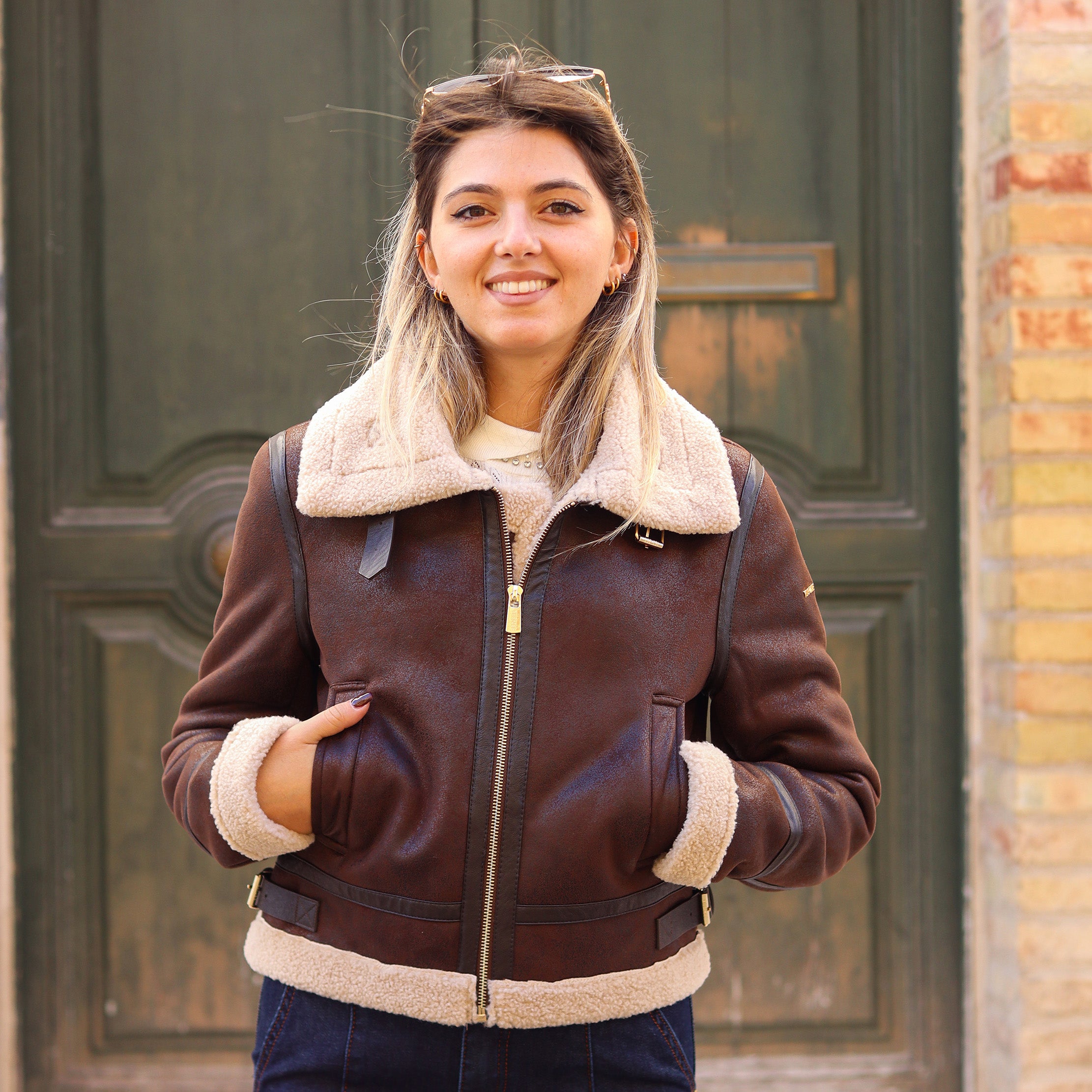 montone cropped MARRONE