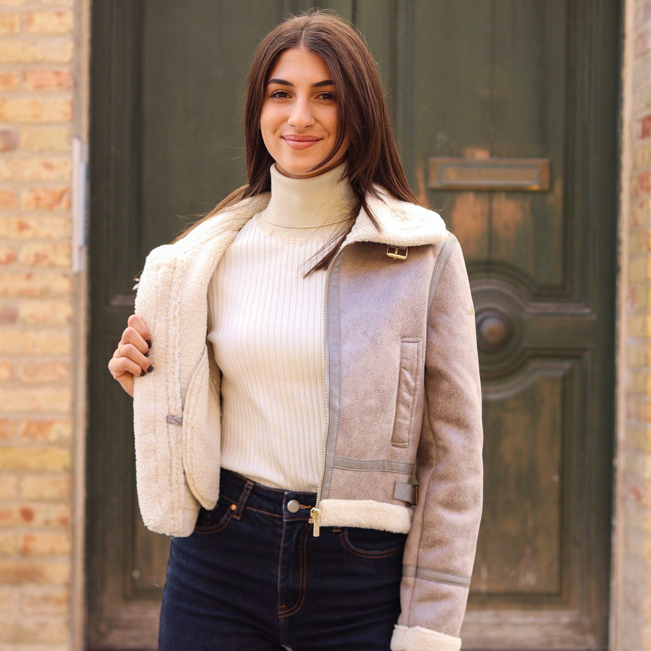 montone cropped FANGO