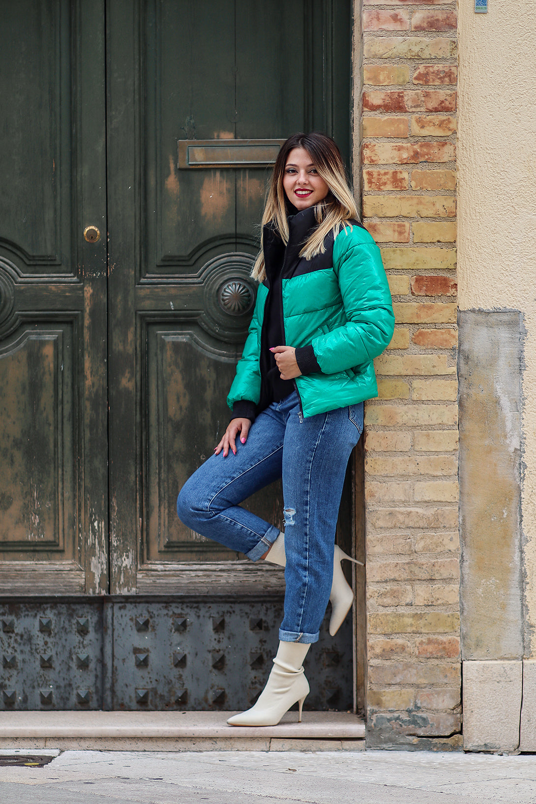 Piumino Denny Rose corto verde e nero