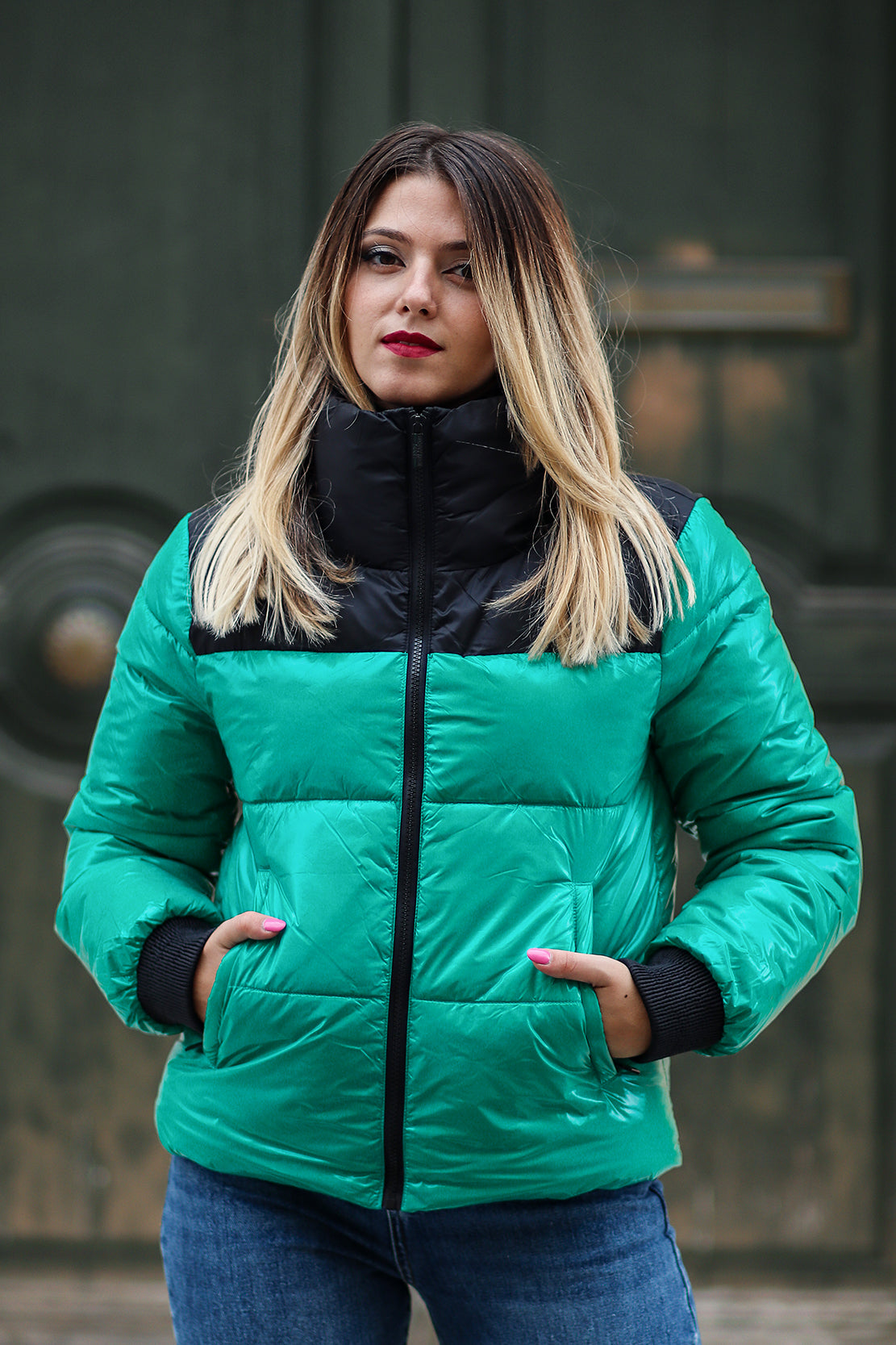 Piumino Denny Rose corto verde e nero